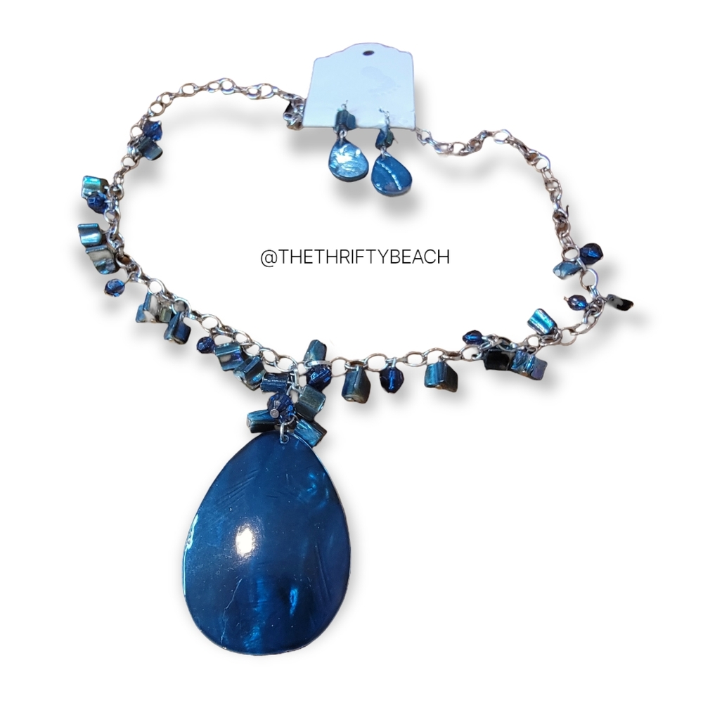 🏷Blue Teardrop Necklace & Earring set